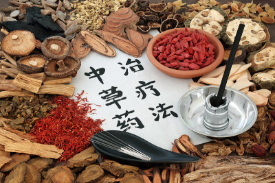 中国的针灸和草药治疗