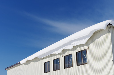 屋顶上大雪