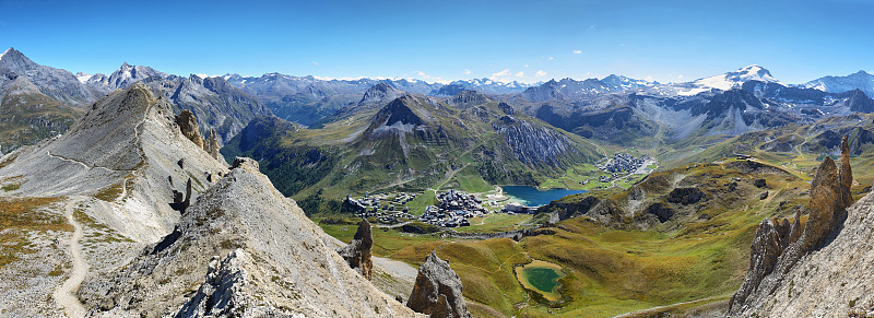 Tignes, Tignes湖和Val d'Iisere，法国