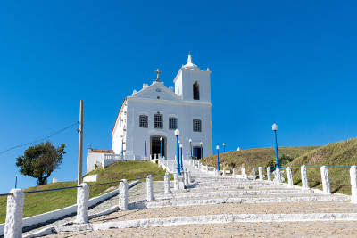 Nossa Senhora da Nazaré教堂的观点，位于Saquarema，里约热内卢de J