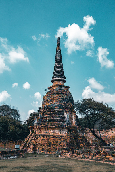 泰国大城府历史名城大城府的大城府寺僧佛寺，在冠状病毒感染期间是空的