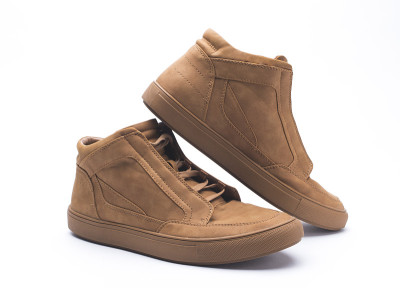 Hightops