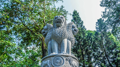 东奈龙清的翔秋寺