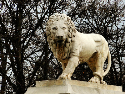 Lion statue at Place de la Concorde - Paris