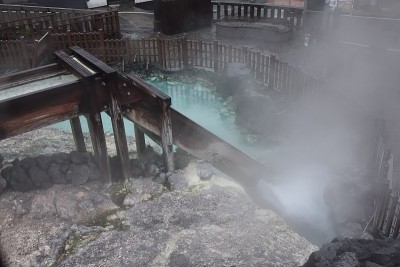 草椿温泉汤柏水冷却结构