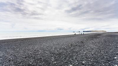 冰岛Reynisfjara黑海滩全景图