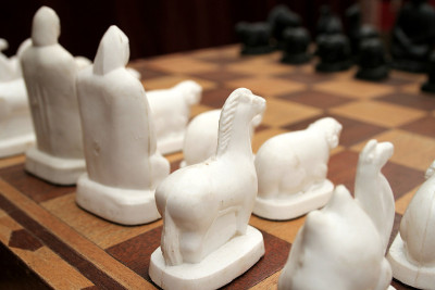 白棋子2。