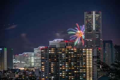 港人未来镇景和烟花