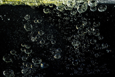 水中椰油