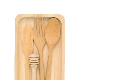 孤立的木制餐具厨房用品