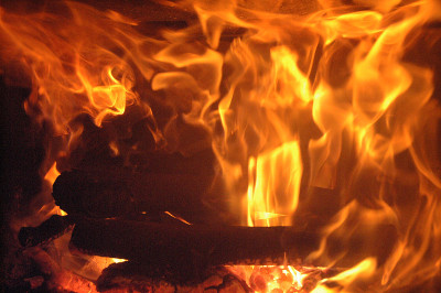 西班牙人着火了