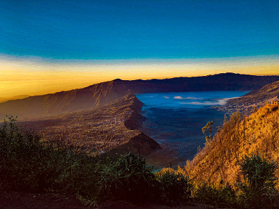 婆罗摩火山印尼