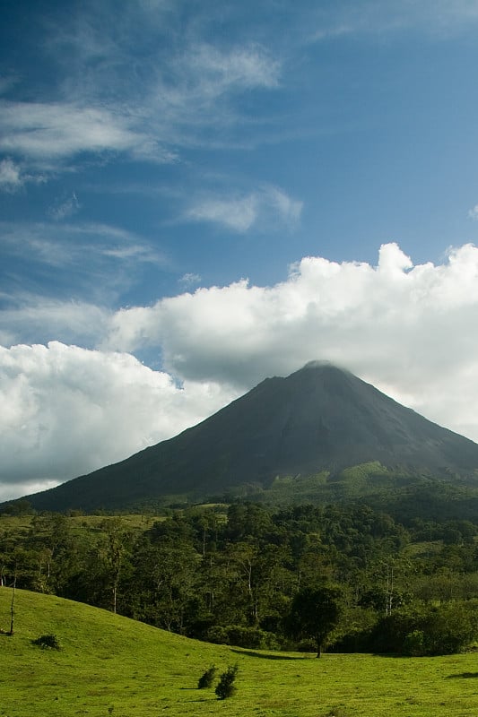 哥斯达黎加的阿雷纳尔火山