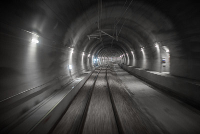 铁路隧道