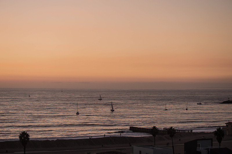 美丽的日落在Playa del Rey, CA