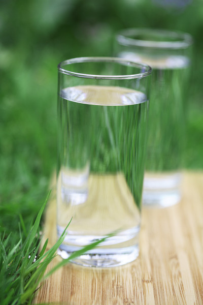矿泉水