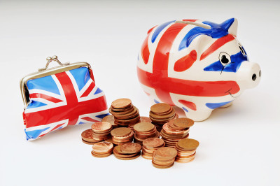 英国财政和储蓄