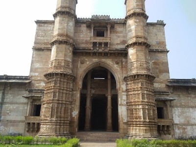 来自印度古吉拉特邦pavagadh champaner的贾米清真寺