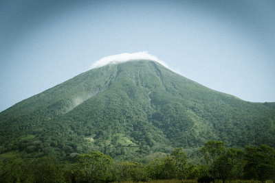 康塞普西翁火山从梅特佩岛，尼加拉瓜