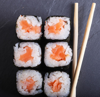 传统日本料理关门了