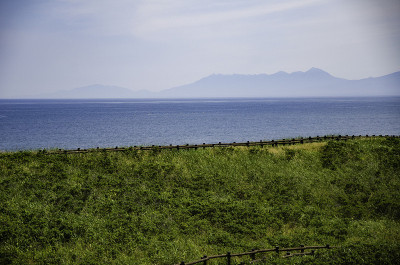 从小河眺望知床半岛