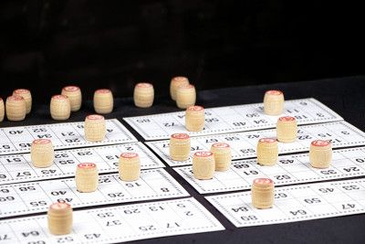木桶的棋盘游戏乐透。洛托卡片。宾果游戏。赌博。