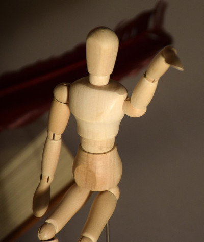 用于绘画和其他艺术的木制人物。