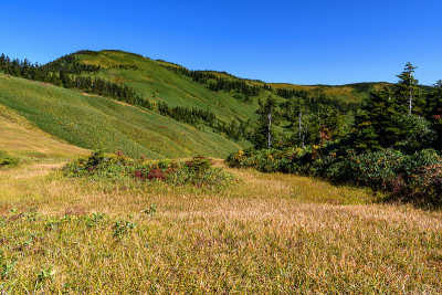 早秋的Aizukomagatake山