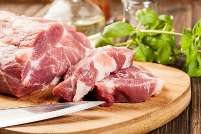 新鲜的生猪肉