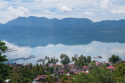 马尼加湖(马尼加湖)