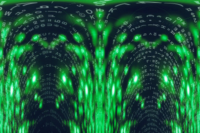 绿蓝矩阵数字背景。扭曲的网络空间的概念。人物倒了。来自符号流的矩阵。虚拟现实设计。复杂的算法数据黑客