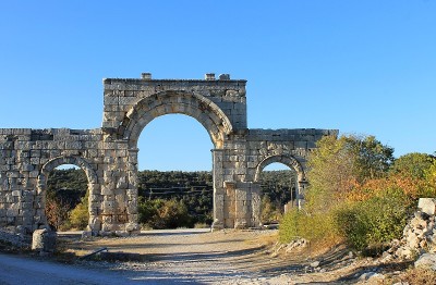 uzunkaburch，奥尔巴王国的圣地。