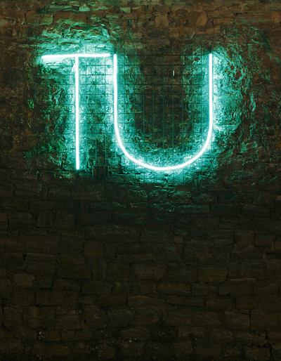 TU-neon sign-donostia