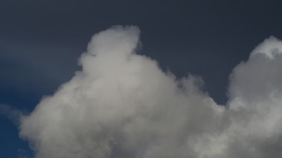 的痕迹的天空