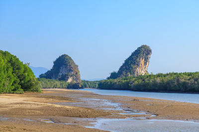 Khao Khanab Nam山和河，甲米城市地标，泰国