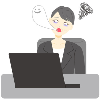 使用电脑的中年妇女。身体不适