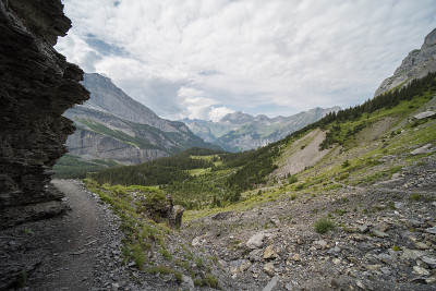 瑞士kandersteg附近的徒步旅行路线