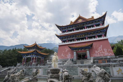中国云南的佛教寺庙建筑