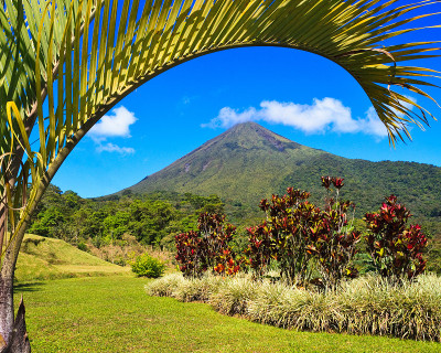 阿雷纳火山景观
