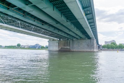 曼海姆和路德维希港之间的莱茵河