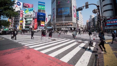 涉谷路口行人过街