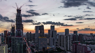 T/L MS HA PAN北京CBD区域鸟瞰建筑工地，日夜过渡