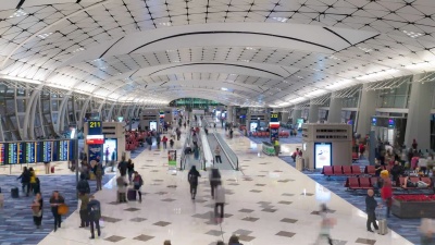 延时 香港机场离境区的旅客旅游人群