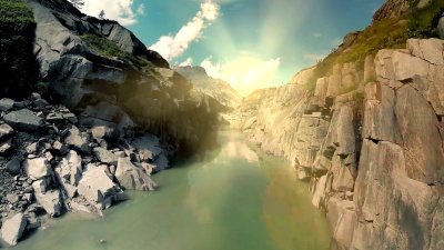 峡谷河岸景观鸟瞰