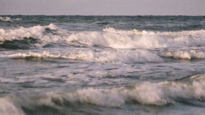 泡沫海浪