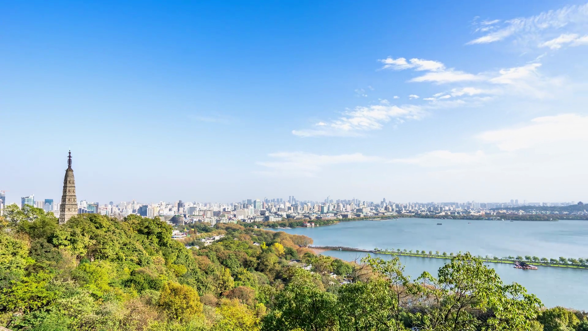 蓝天时空中的西湖小山与杭州城市风光预览效果