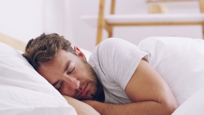 在平静的睡眠中