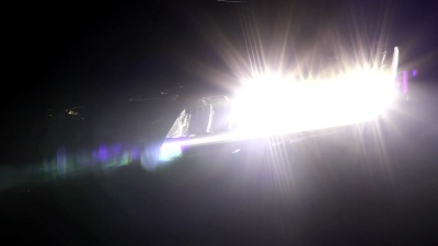 前照灯小车
