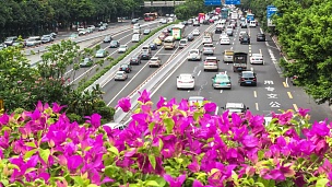 广州市中心繁忙的道路。时间间隔