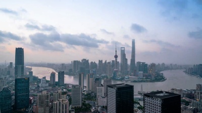 上海黑夜向白天过渡的延时摄影